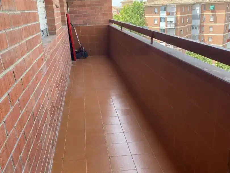 Balcony of Flat for rent in Beiro