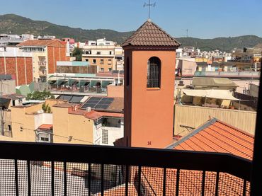 Penthouse with lift for sale in Carrer del Llobregós