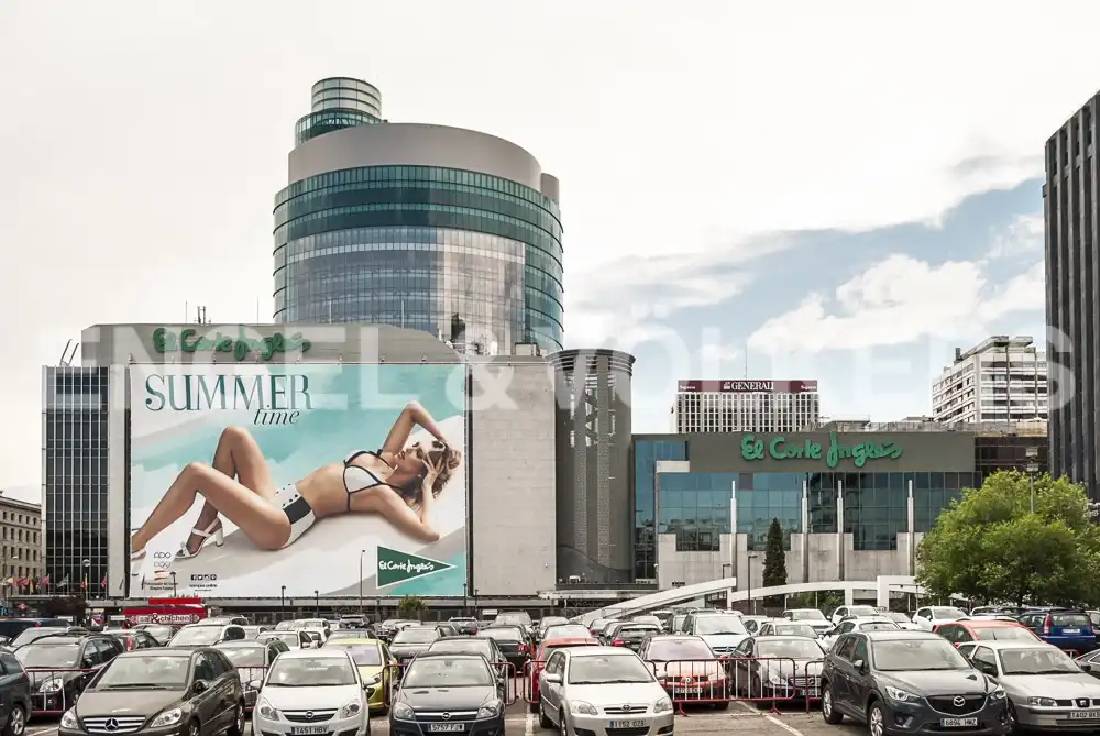 Vista exterior de Piso en venta en Madrid con Aire acondicionado, Calefacción y Terraza