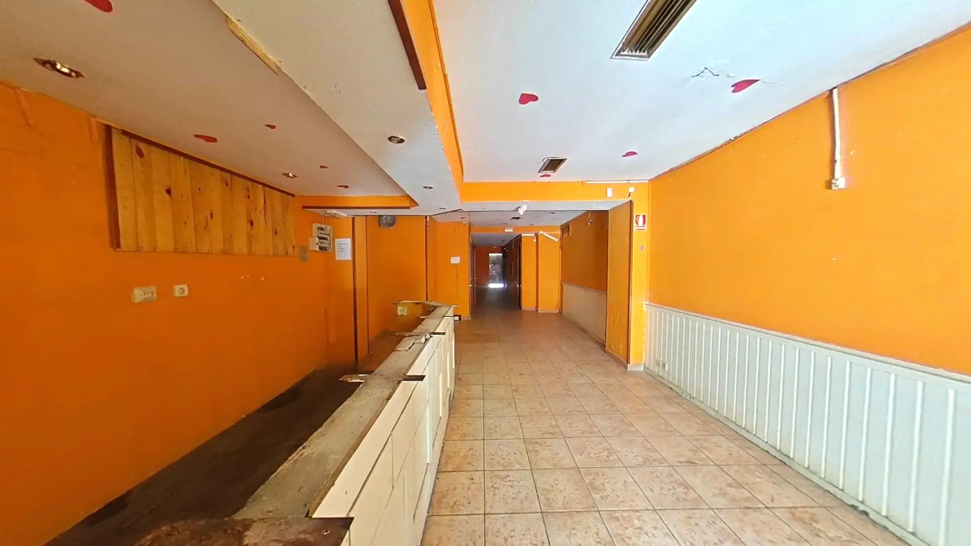 Business premises for sale in San Blas, imagen 2