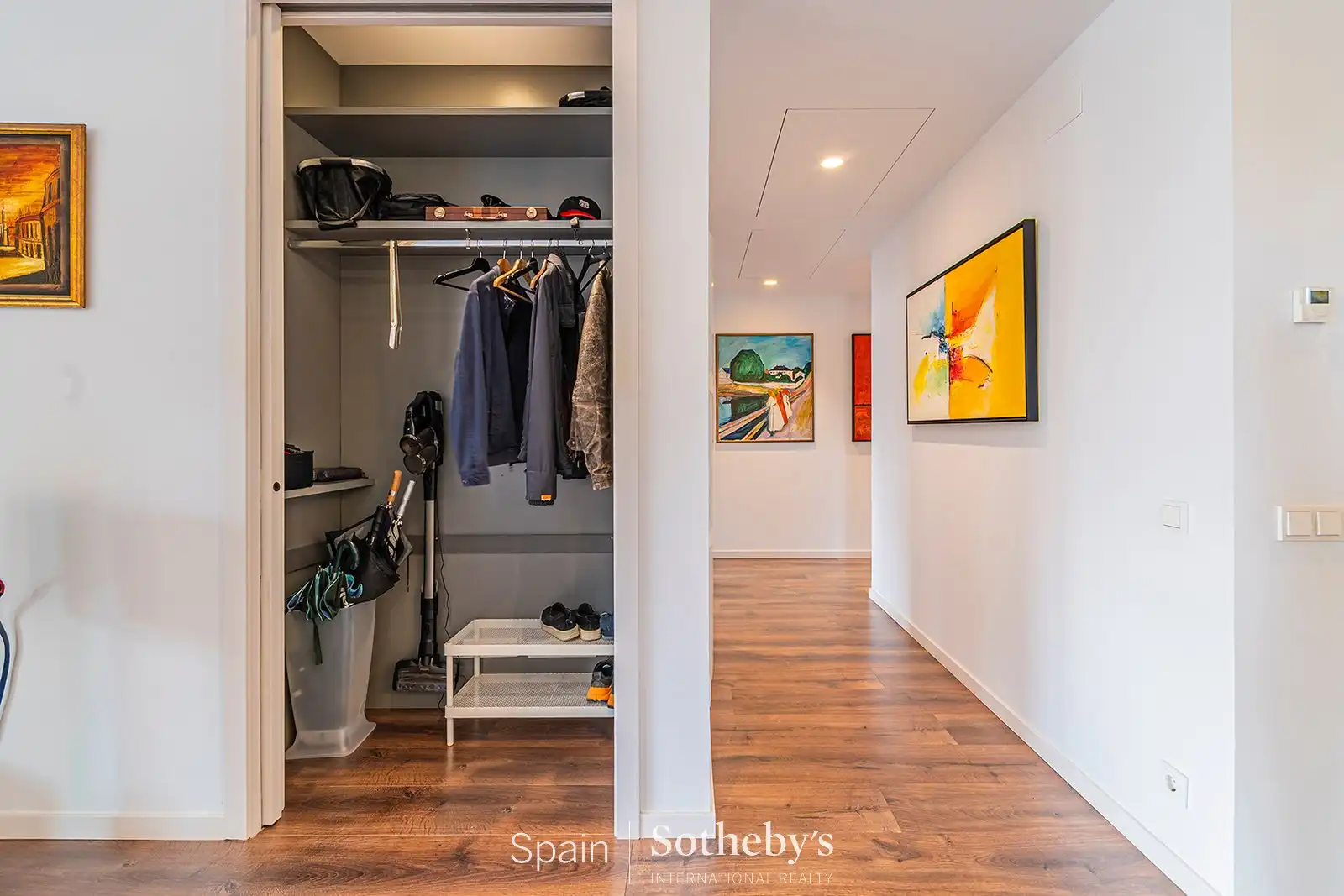 Ático en venta en Sant Just Desvern con Aire acondicionado, Terraza y Trastero