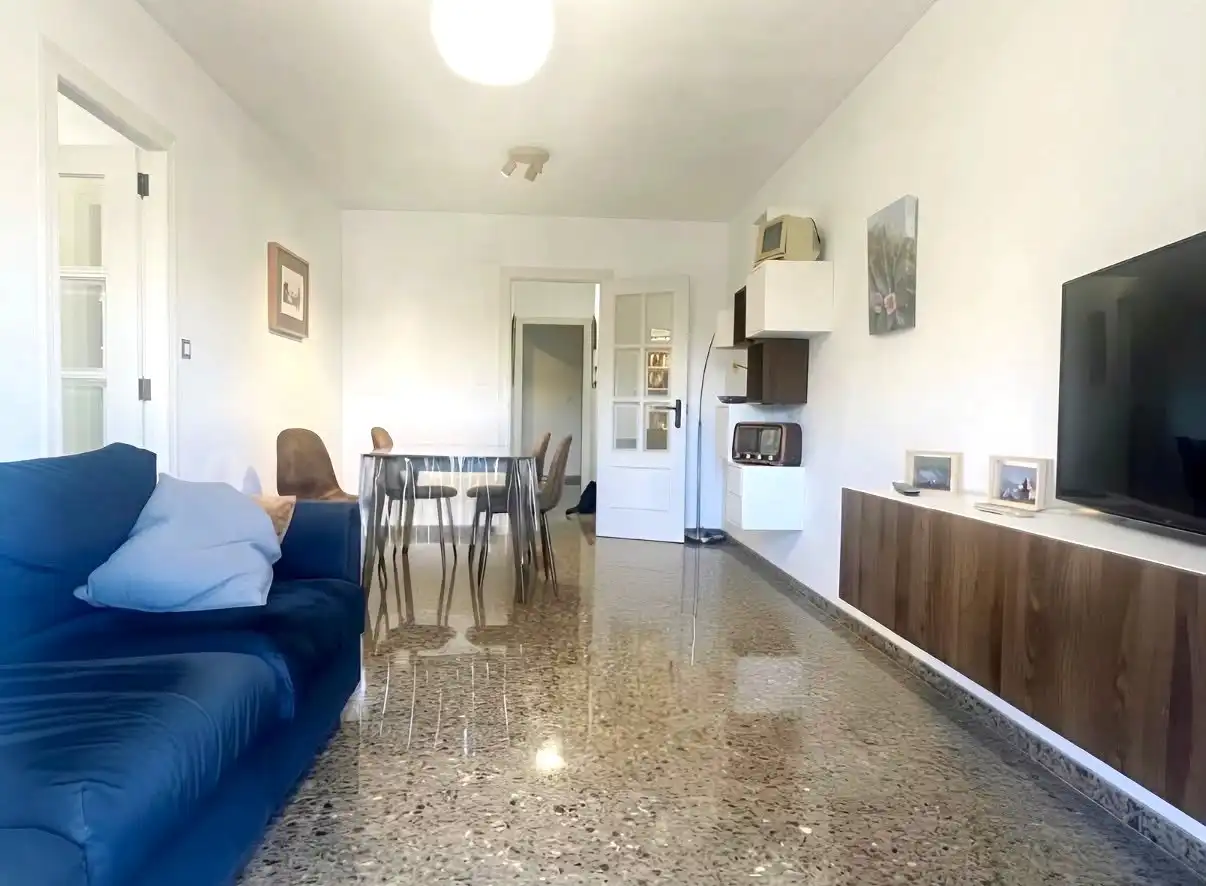 Flat with terrace for sale in Camí de Montcada, imagen 2