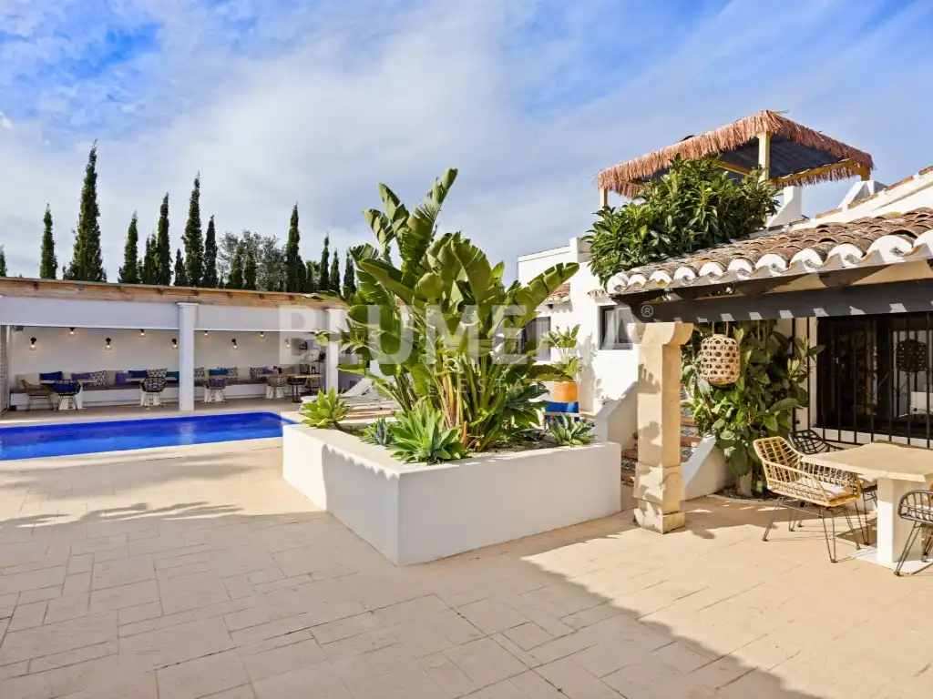 Vista exterior de Casa o chalet en venta en Jávea / Xàbia con Aire acondicionado, Jardín privado y Terraza