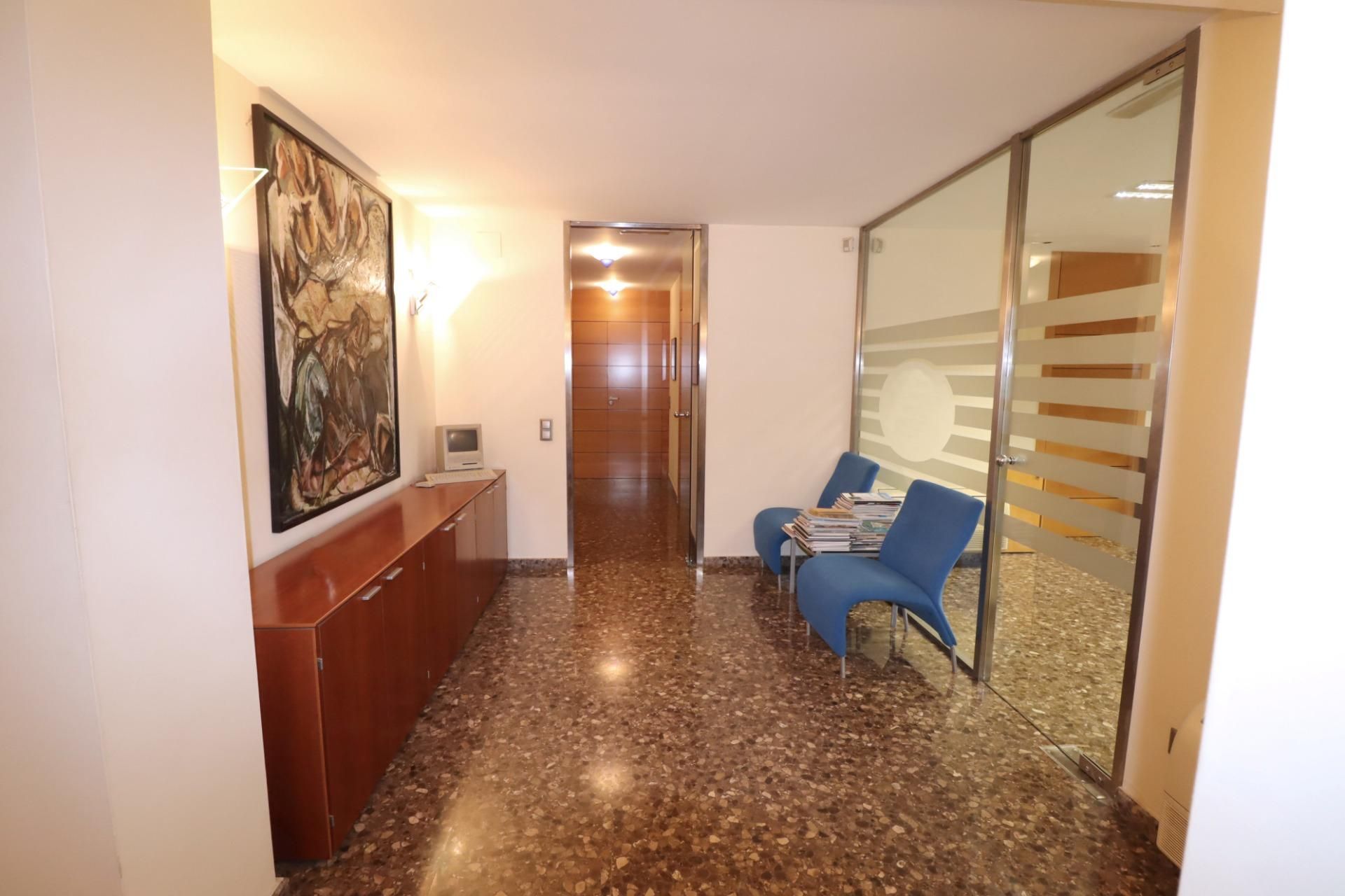 Oficina de lloguer en Jávea / Xàbia amb Aire condicionat, Calefacció i Terrassa