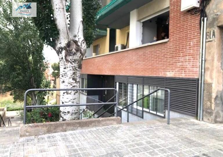 Foto 1 de Piso en venta en Calle Abla.d', Can Boada, Barcelona
