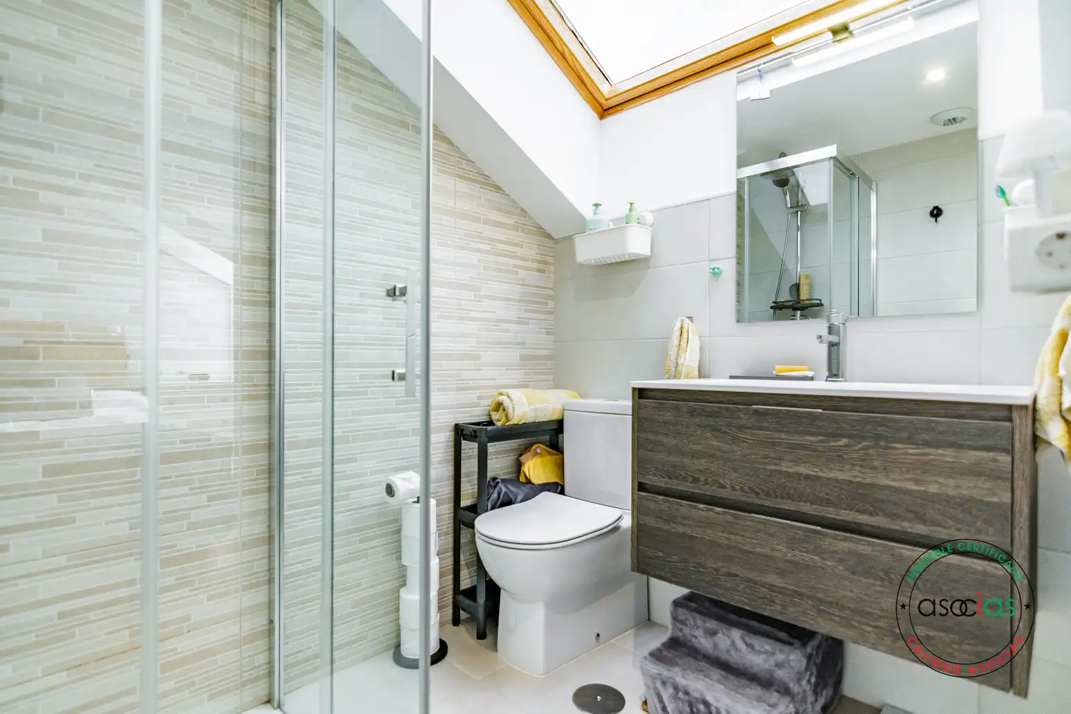 Bathroom of Detached homes for sale in Siero  with Heating, Private garden and Storage room