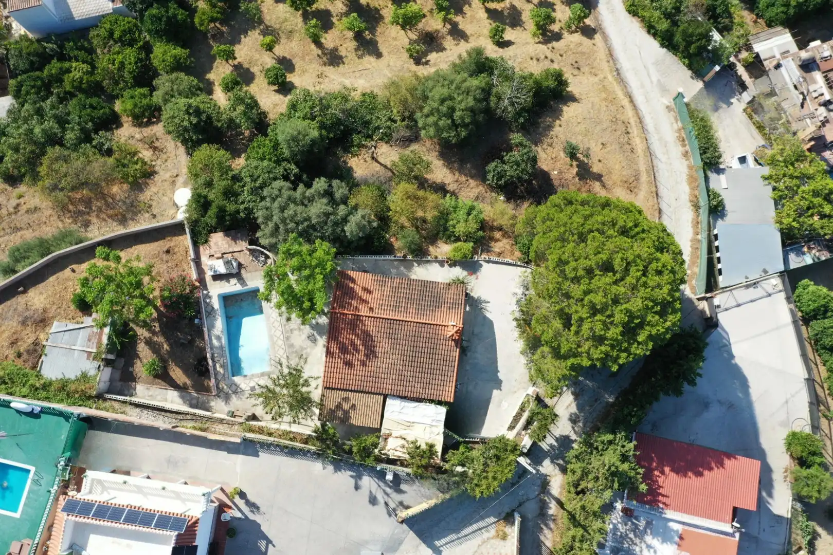 Außenansicht von Country house zum Verkauf in Estepona mit Klimaanlage, Privatgarten und Terrasse