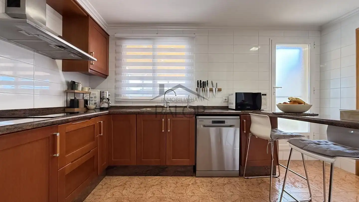Cuina de Pis en venda en Carcaixent amb Parquet, Terrassa i Traster