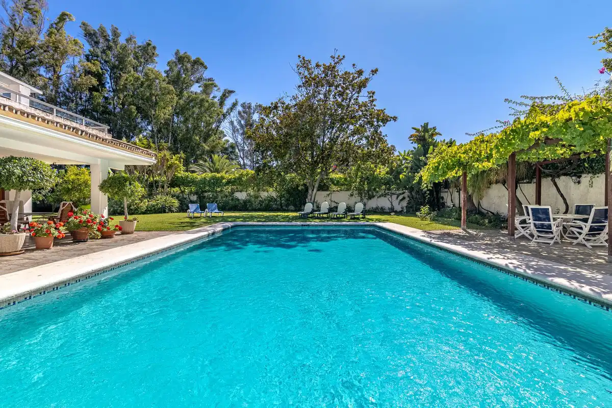 Chalet con piscina en venta en Benamara - Atalaya, imagen 3