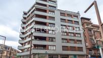Vista exterior de Apartament en venda en Bilbao  amb Aire condicionat, Calefacció i Parquet