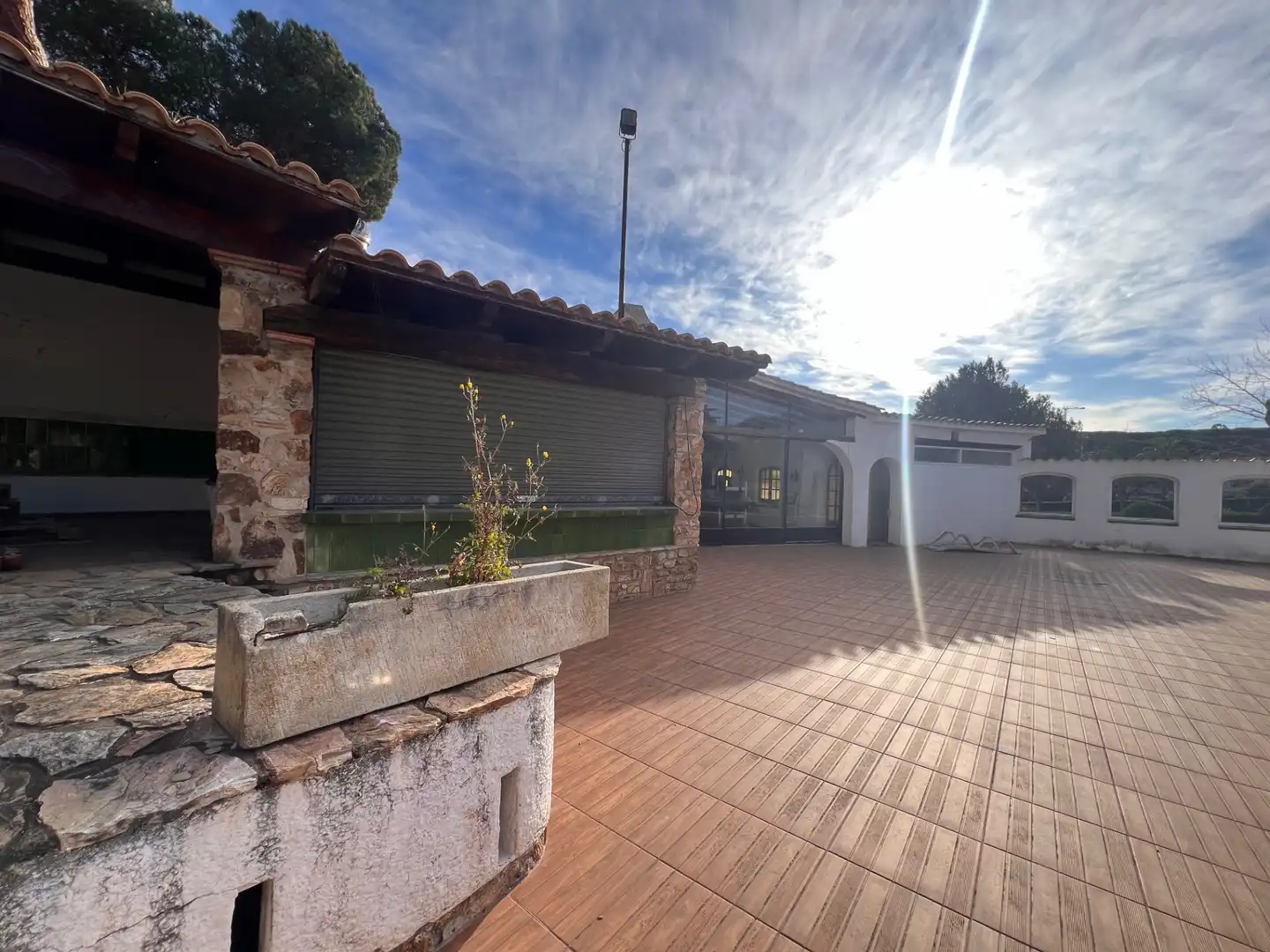 Vista exterior de Edificio en venta en Castell d'Aro, Platja d'Aro i s'Agaró con Piscina comunitaria