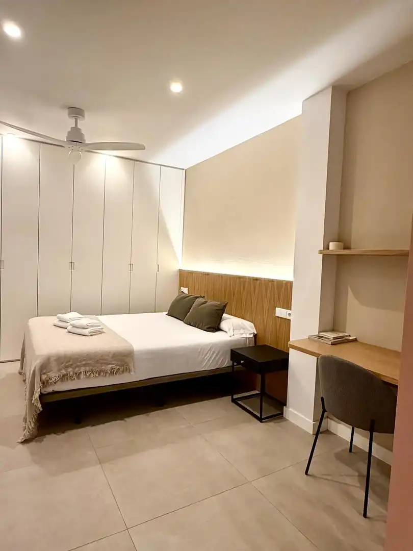 Habitación de Loft en venta en Sevilla con Aire acondicionado, Calefacción y Amueblado