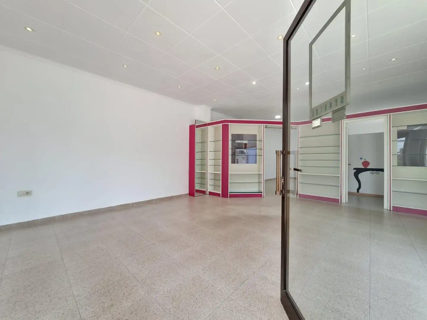 Business premises for sale in Calle MARIANO BENLLIURE, imagen 2