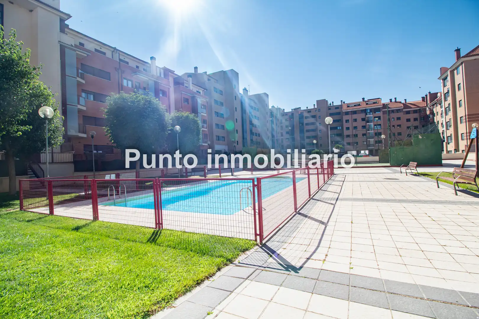 Swimming pool of Flat for sale in Arroyo de la Encomienda  with Heating, Parquet flooring and Storage room