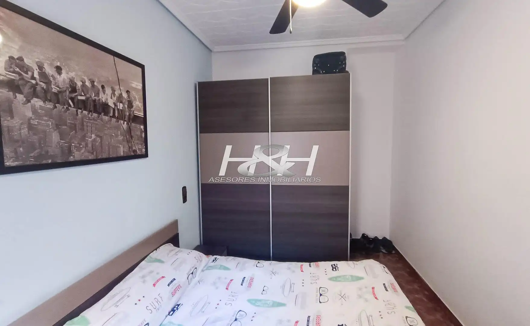 Habitación de Planta baja en venta en Paterna con Terraza