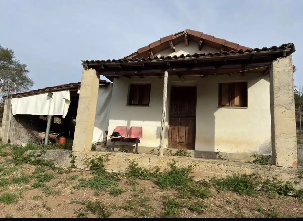Terreno rústico en venta en Laviana