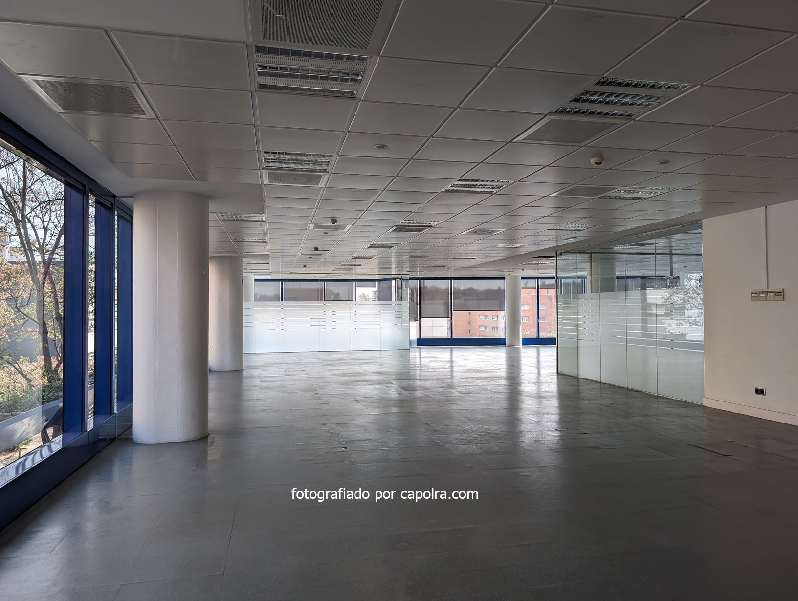 Oficina en venda a dels vents, 9, Montigalà