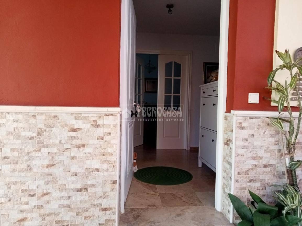 Single-family semi-detached for sale in Salteras  with Air Conditioner, Storage room and Swimming Pool