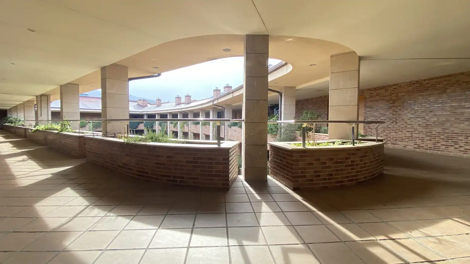 Piso en venta en Los Corrales de Buelna  con Calefacción y Parquet