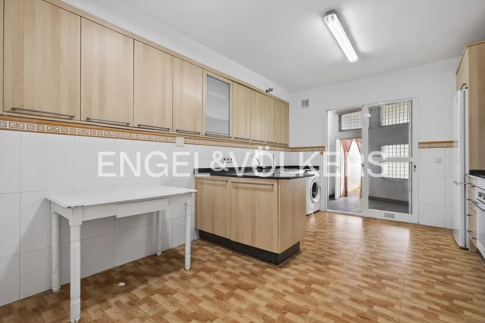 Kitchen of Houses for sale in Tomares  with Air Conditioner, Heating and Private garden