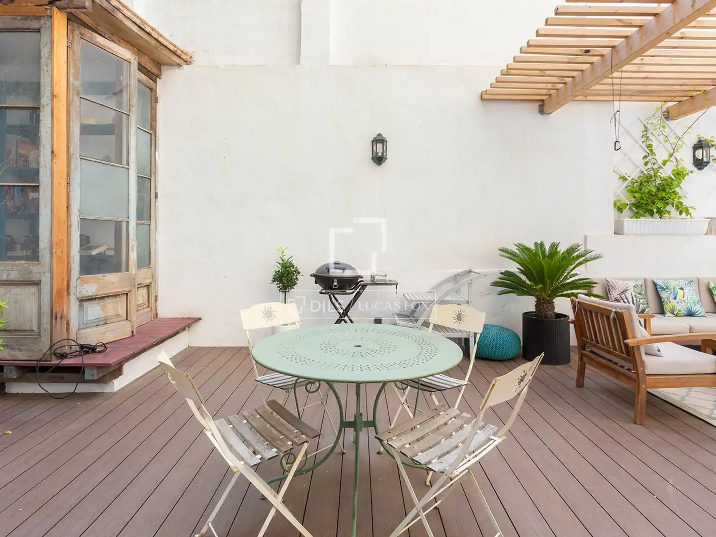 Terrassa de Pis en venda en Barcelona amb Aire condicionat, Calefacció i Jardí privat