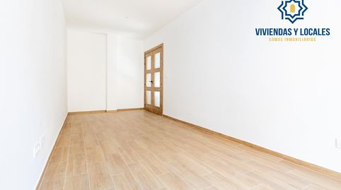 Foto 4 de Piso en venta en San Cayetano, Churriana de la Vega