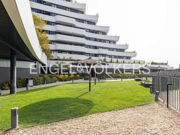 Pis amb piscina de lloguer a Hortaleza