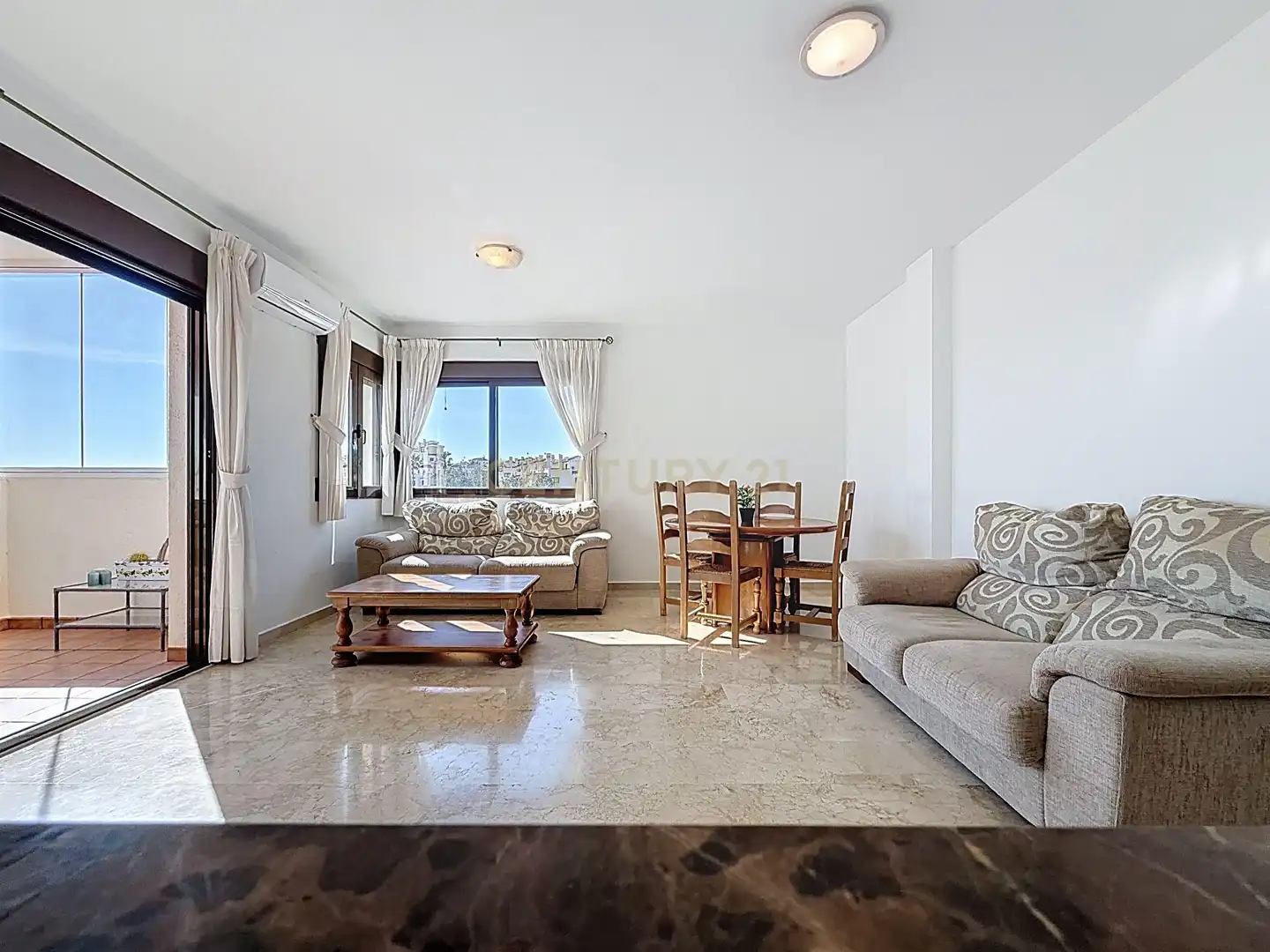 Sala d'estar de Apartament en venda en Orihuela amb Aire condicionat, Traster i Piscina comunitària