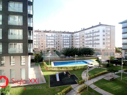 Piscina de Pis en venda en Vila-real amb Aire condicionat i Calefacció