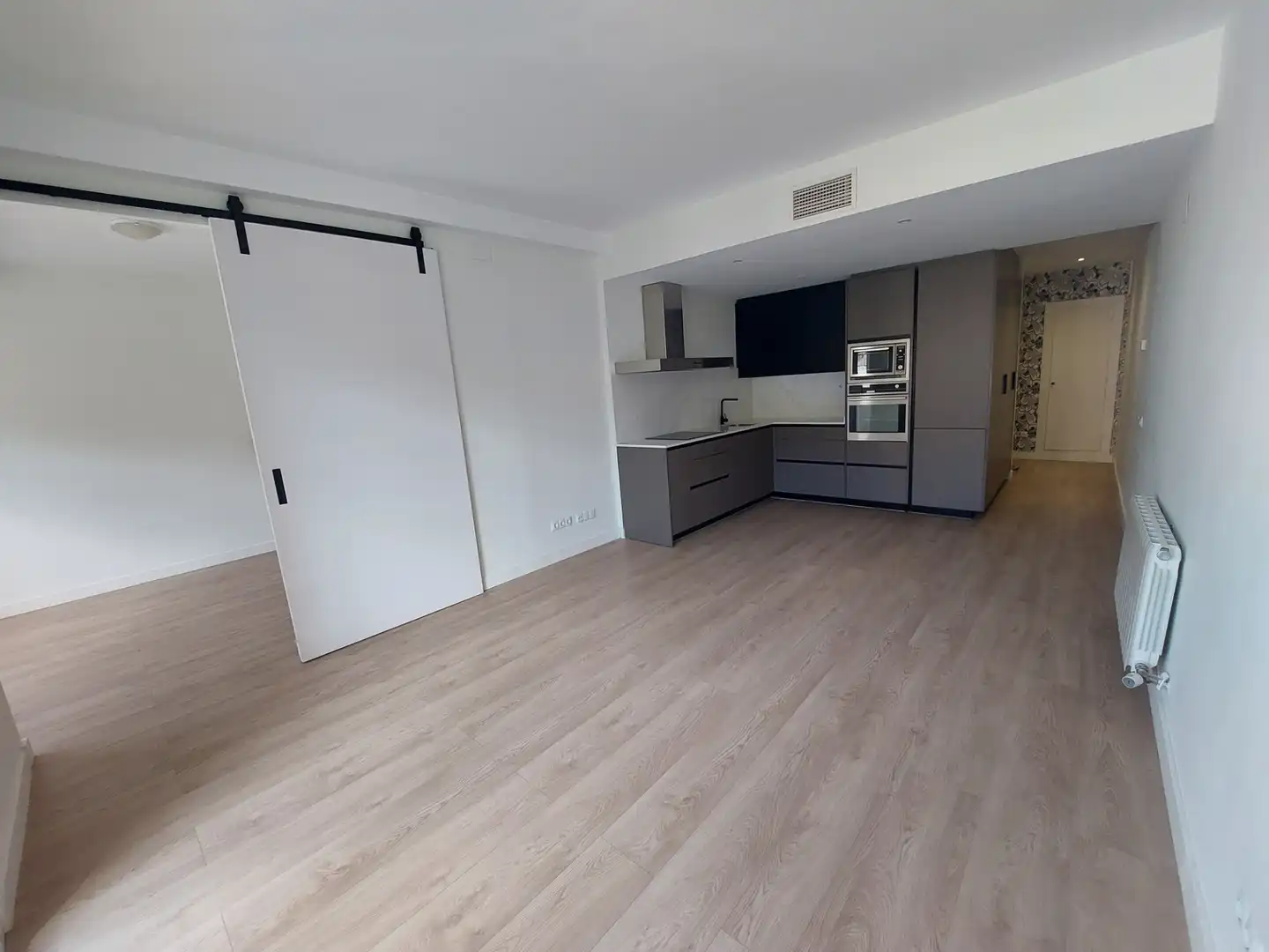 Flat with terrace to rent in Carrer de Ferran Puig, imagen 5