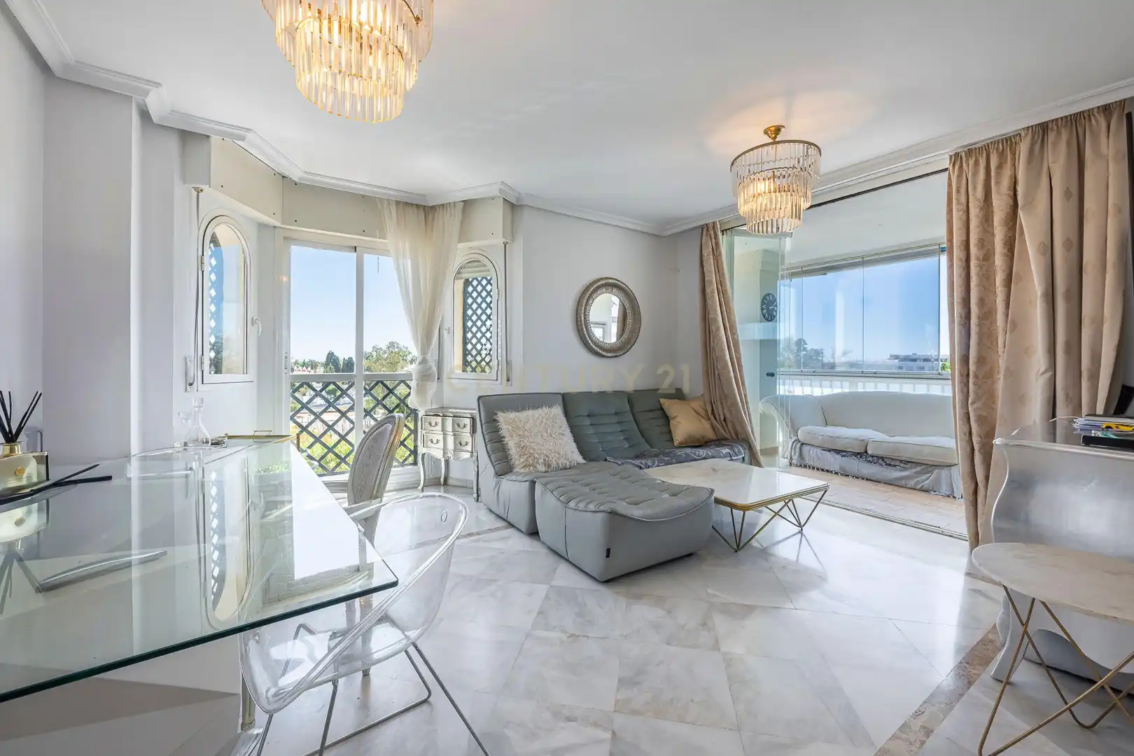 Sala de estar de Apartamento en venta en Marbella con Aire acondicionado, Trastero y Lavadora