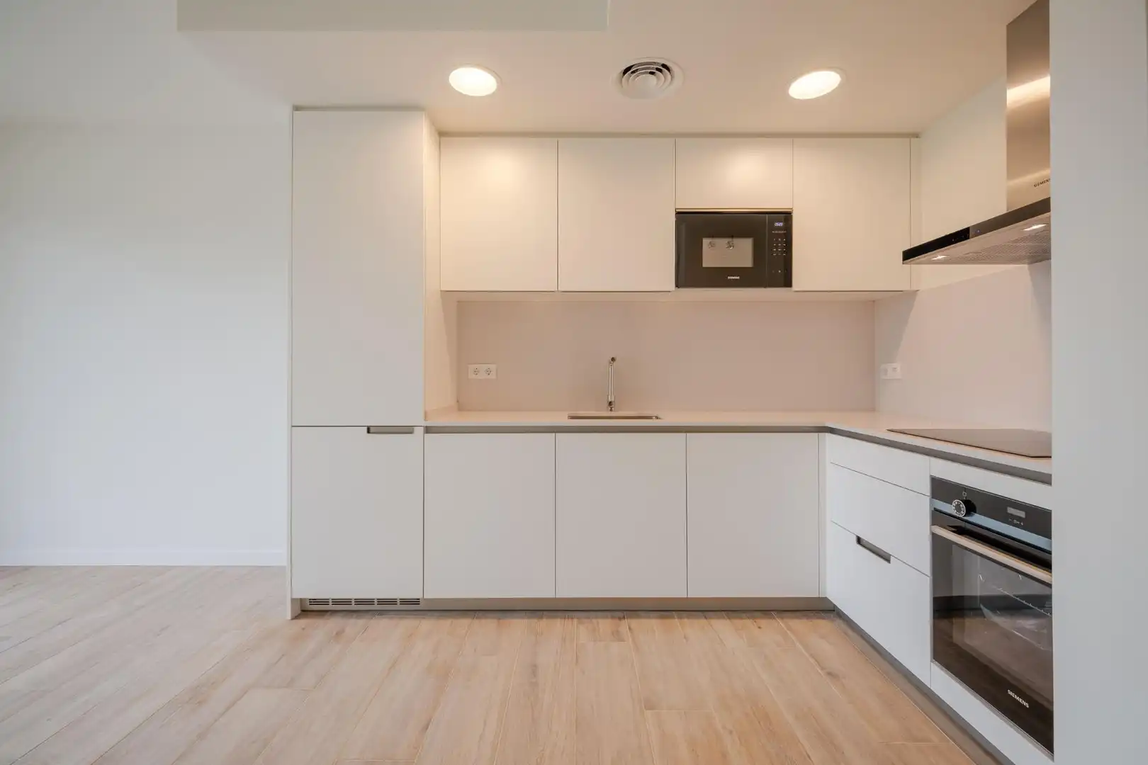 Apartments for rent in Carrer font de la teula, Domeny