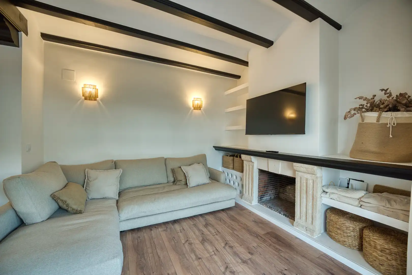 Living room of Houses for rent in Jávea / Xàbia  with Air Conditioner, Private garden and Parquet flooring
