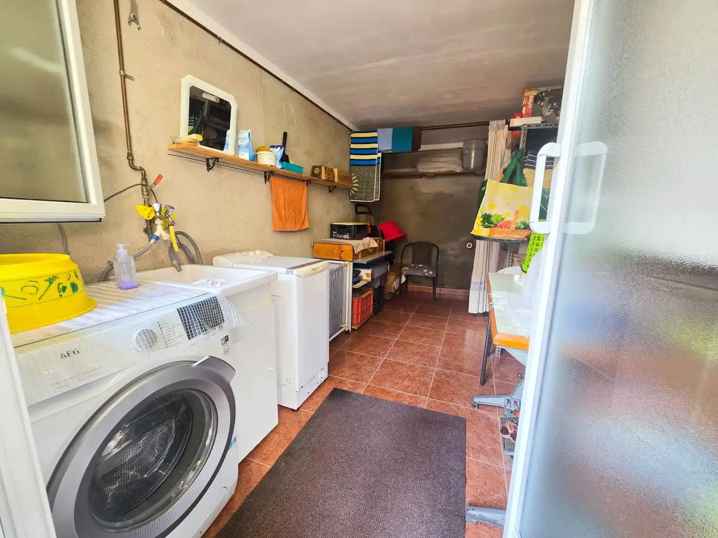 Casa adosada en venta en Ripollet con Calefacción, Trastero y Horno