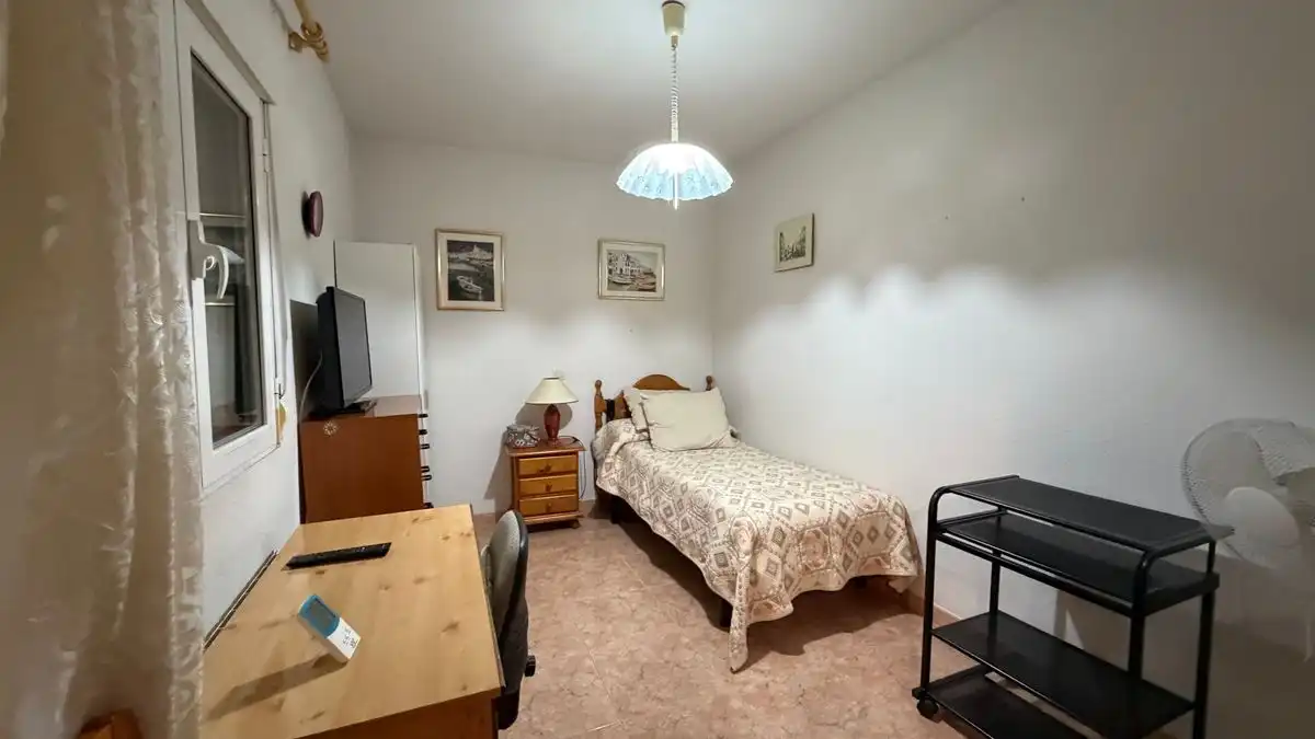Adossat amb terrassa en venda a Cedillo del Condado, imagen 15