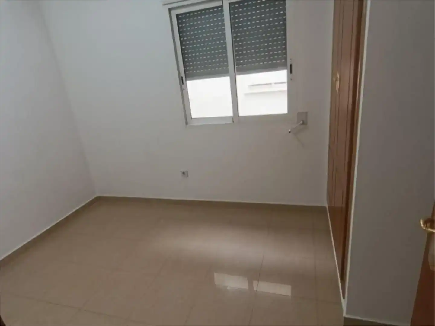 Schlafzimmer von Wohnung zur Miete in Torrent mit Klimaanlage, Schwimmbad und Balkon