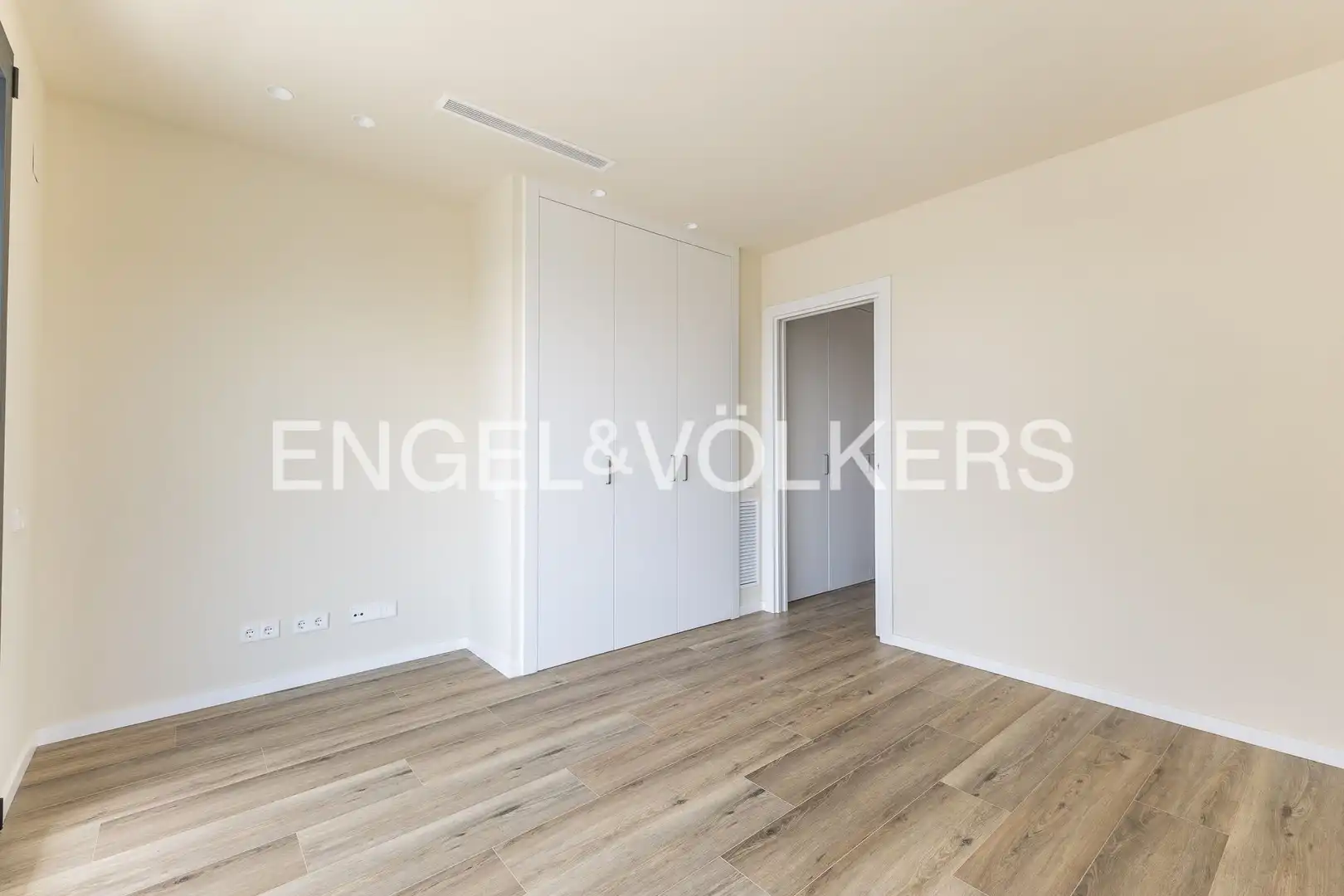 Habitación de Casa o chalet en venta en Sitges con Aire acondicionado, Calefacción y Jardín privado