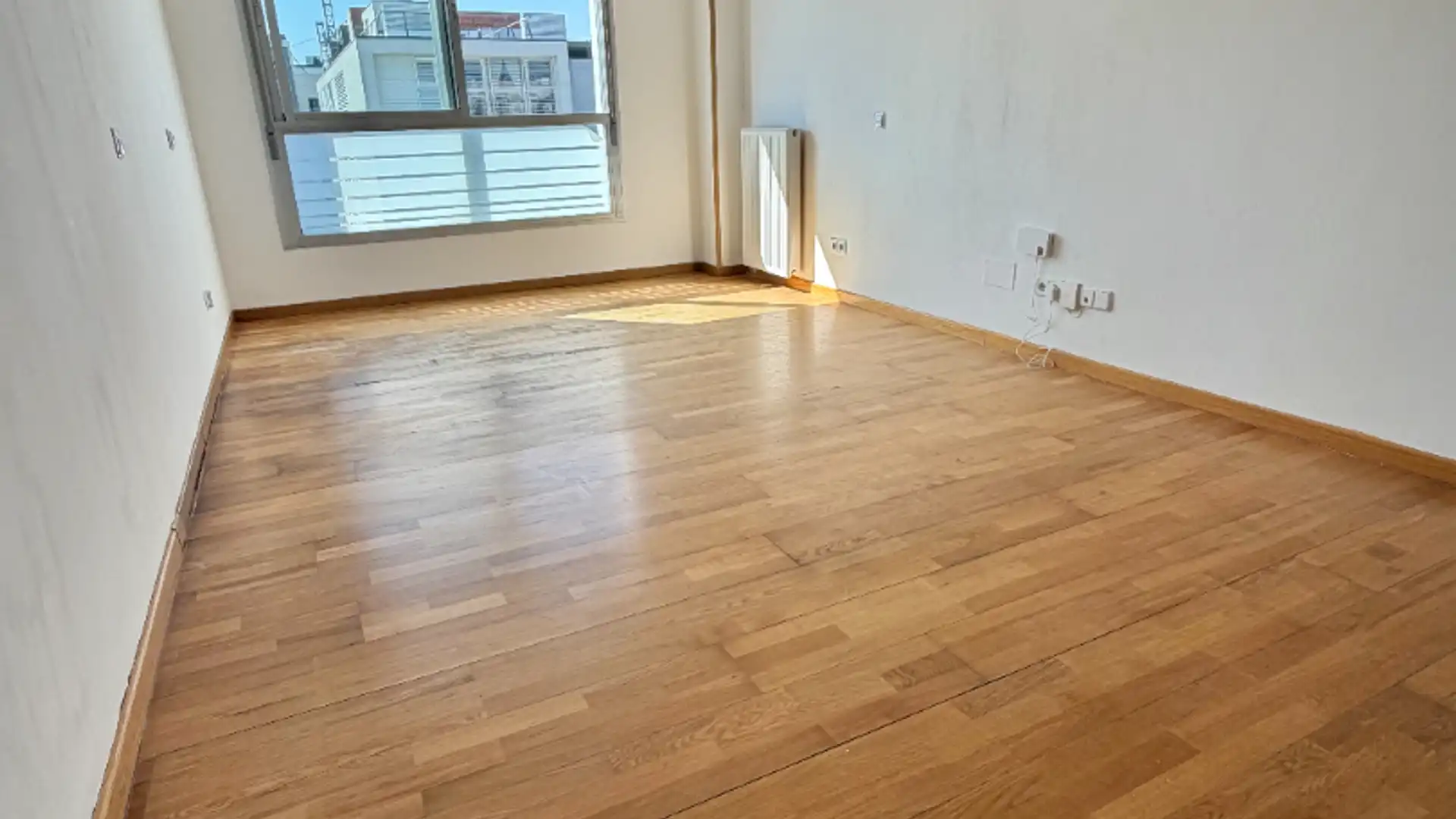 Flat for sale in  Madrid Capital  with Heating and Storage room