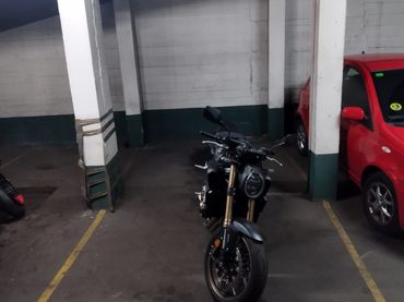 Parkplatz zum Verkauf in Avinguda de Santa Coloma