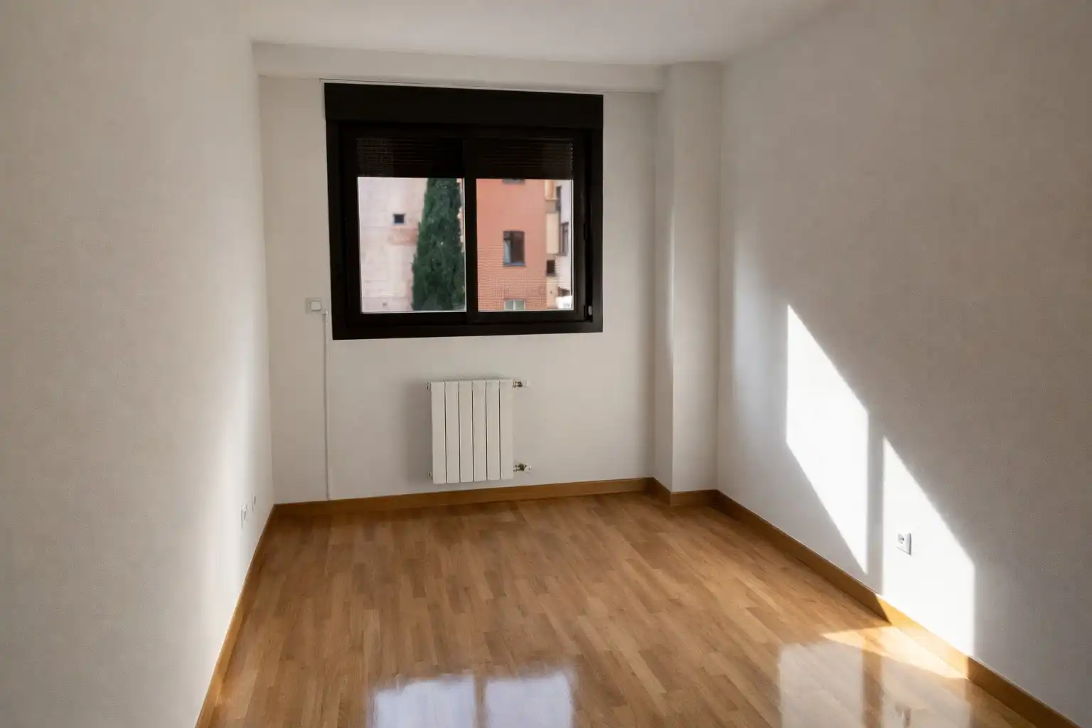 Schlafzimmer von Wohnung zum Verkauf in Madrid mit Klimaanlage, Heizung und Parkett