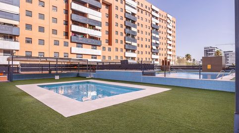 Foto 3 de Piso en venta en Avenida de Pedro Luis Serrera Contreras, Entrenúcleos, Dos Hermanas