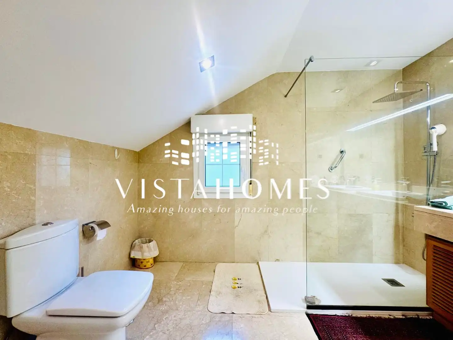 Bathroom of Houses for sale in Ciudalcampo  with Air Conditioner, Heating and Private garden