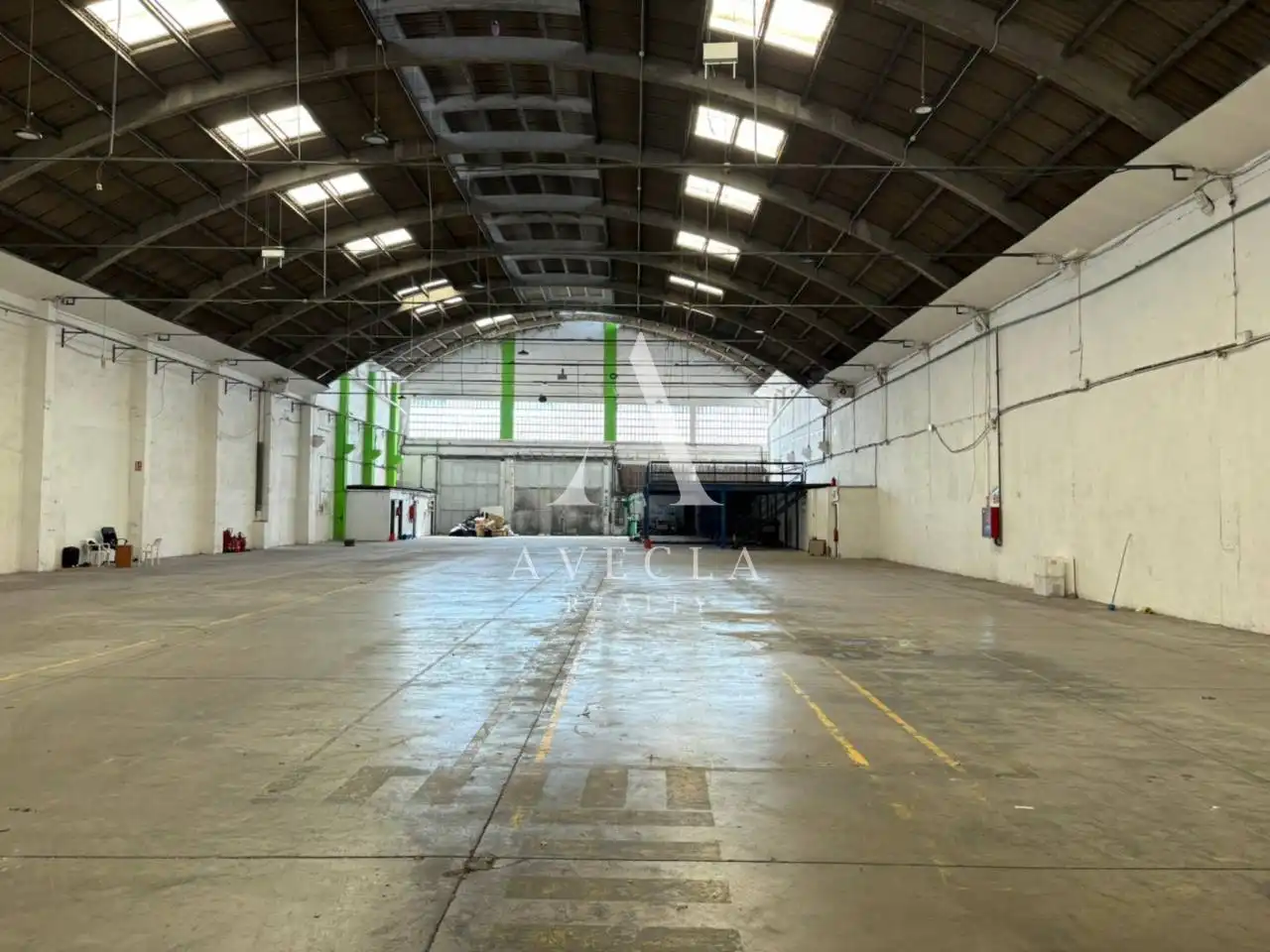 Industrial building to rent in Calle Marina 30, imagen 16