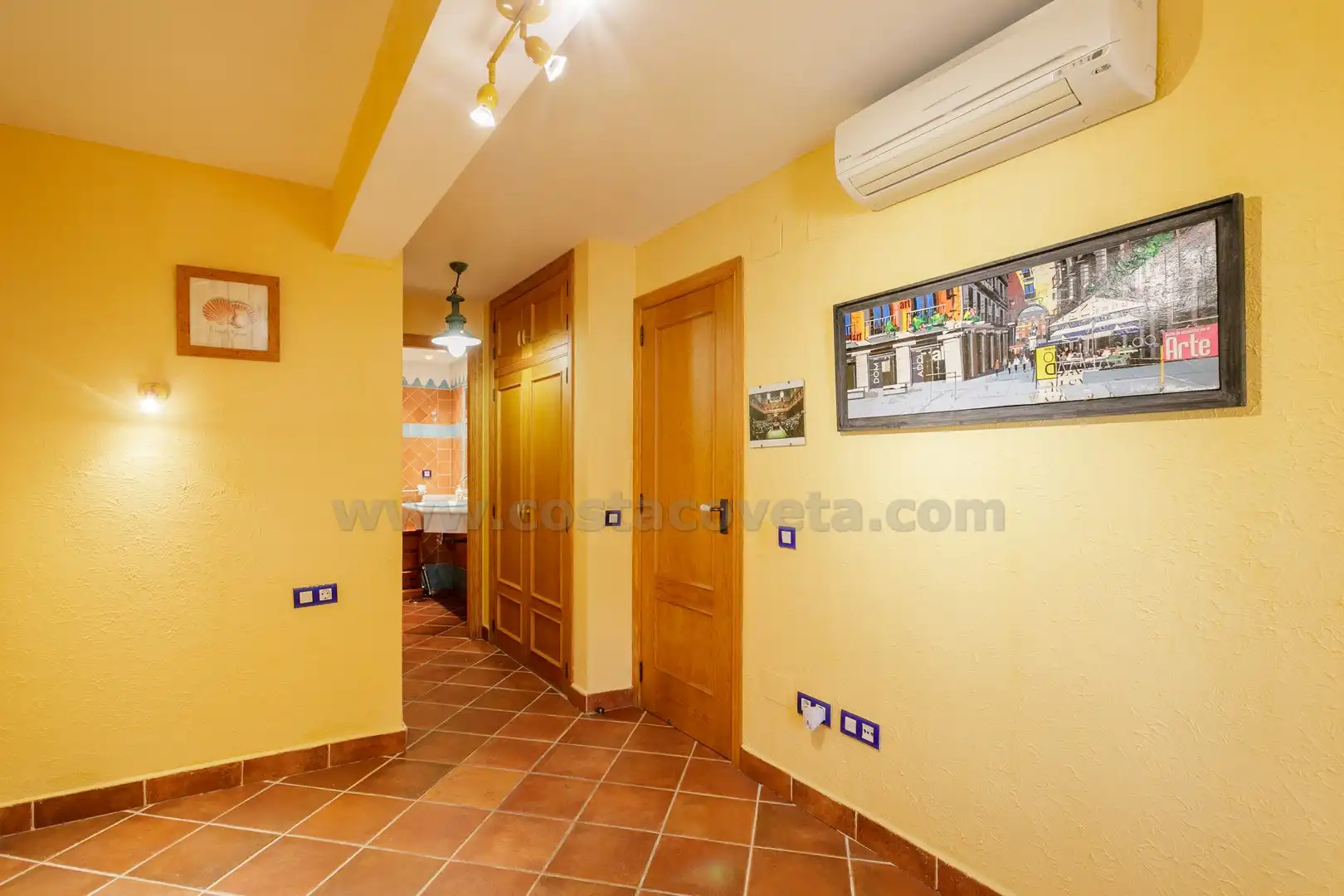 Casa o xalet en venda en El Campello amb Aire condicionat, Jardí privat i Terrassa