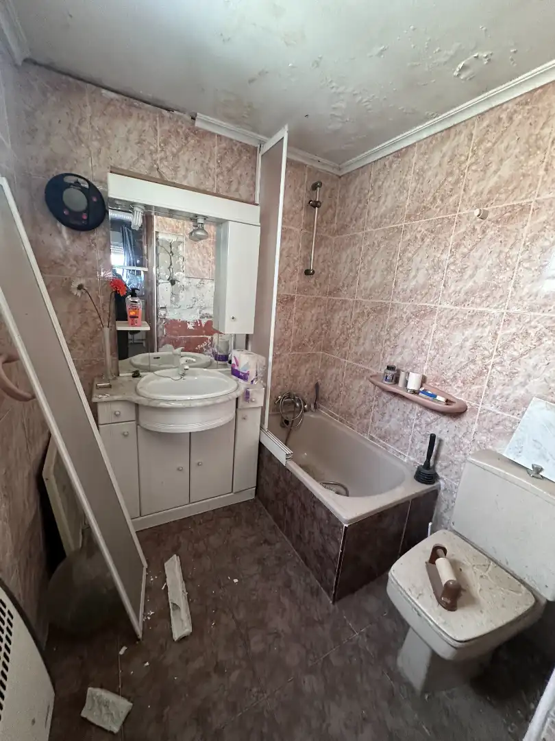 Bathroom of Houses for sale in Valladolid