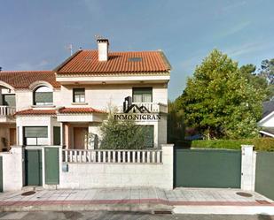 Exterior view of Single-family semi-detached to rent in Nigrán  with Heating, Private garden and Terrace