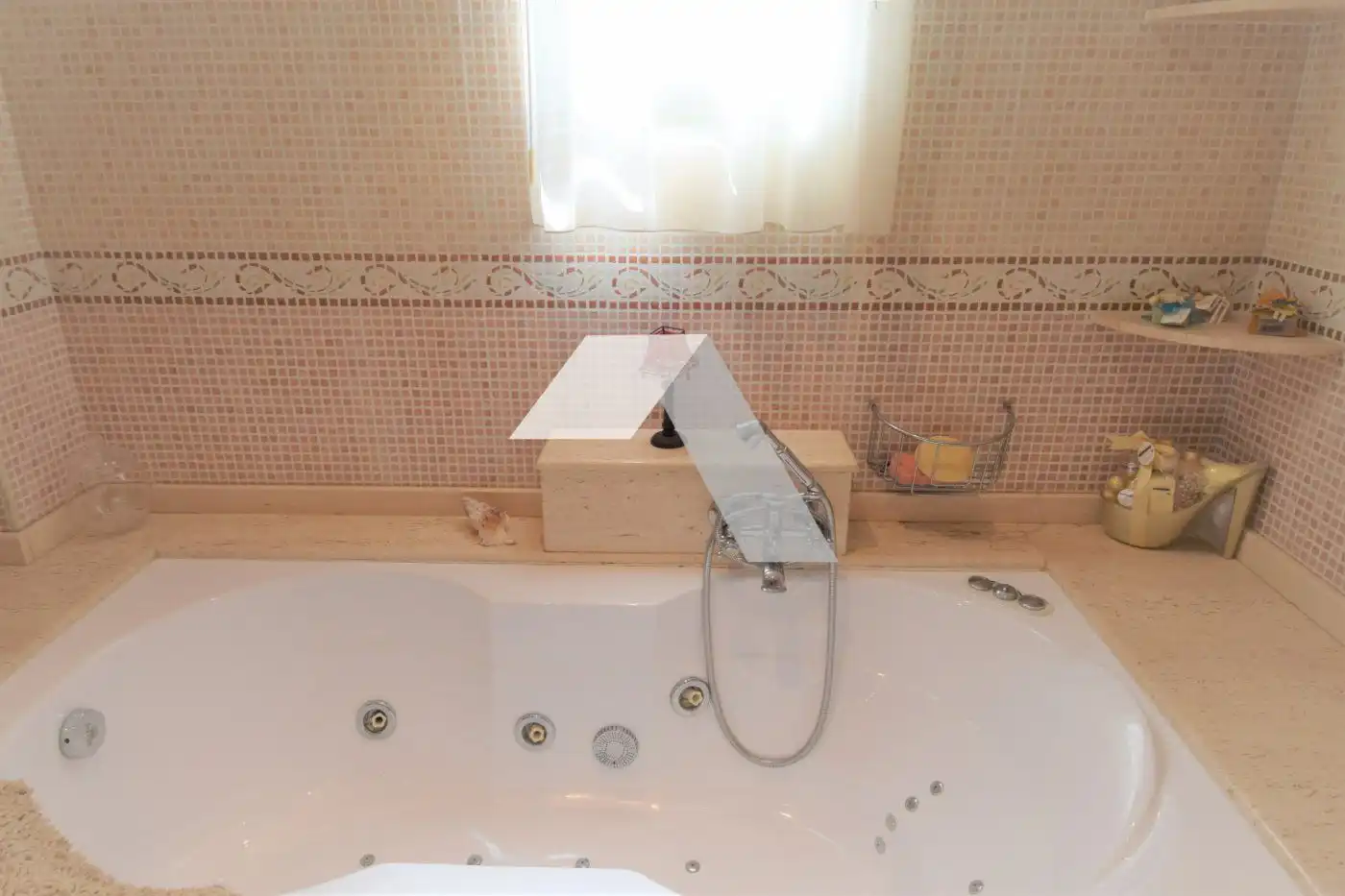 Houses for sale in Villamontes - Boqueres
