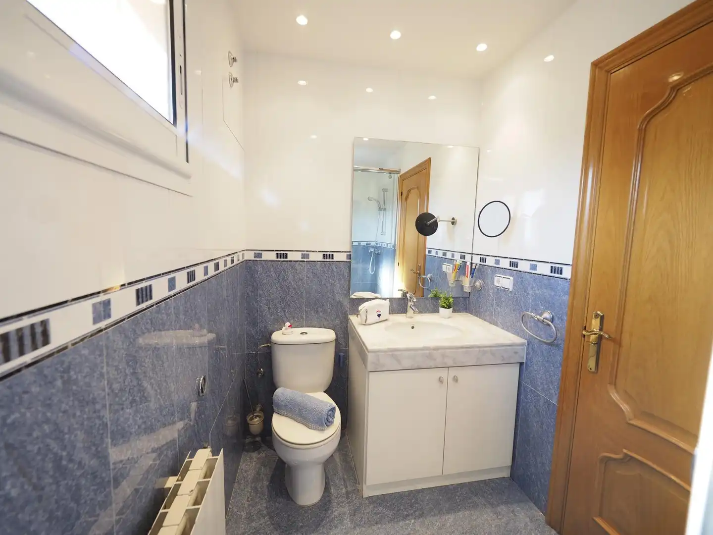 Bathroom of Houses for sale in Vilamalla  with Air Conditioner, Heating and Private garden