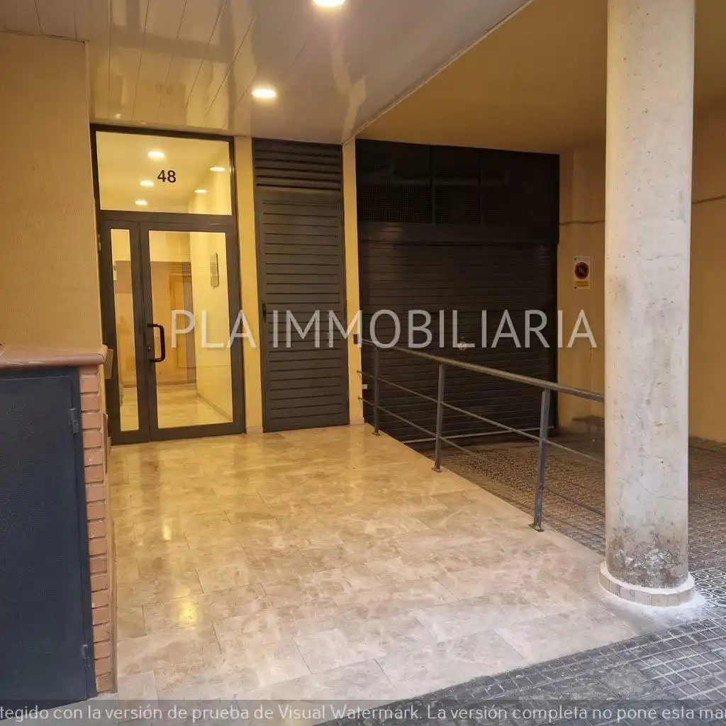Piso con terraza en venta en Carrer de Cuba 48, imagen 20