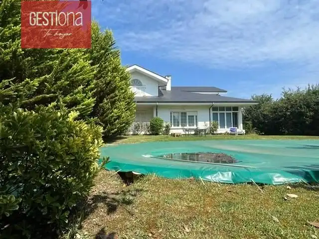 Casa o chalet en venta en Noja con Calefacción, Jardín privado y Terraza